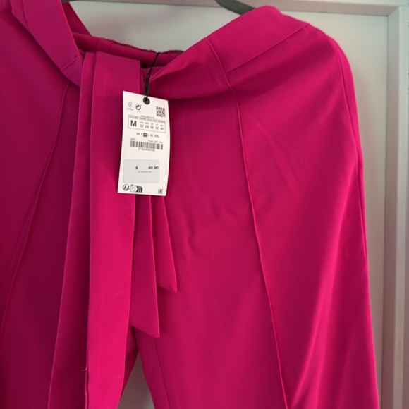 NWT in box — Zara Women's Fuchsia Suit - Picture 3 of 7